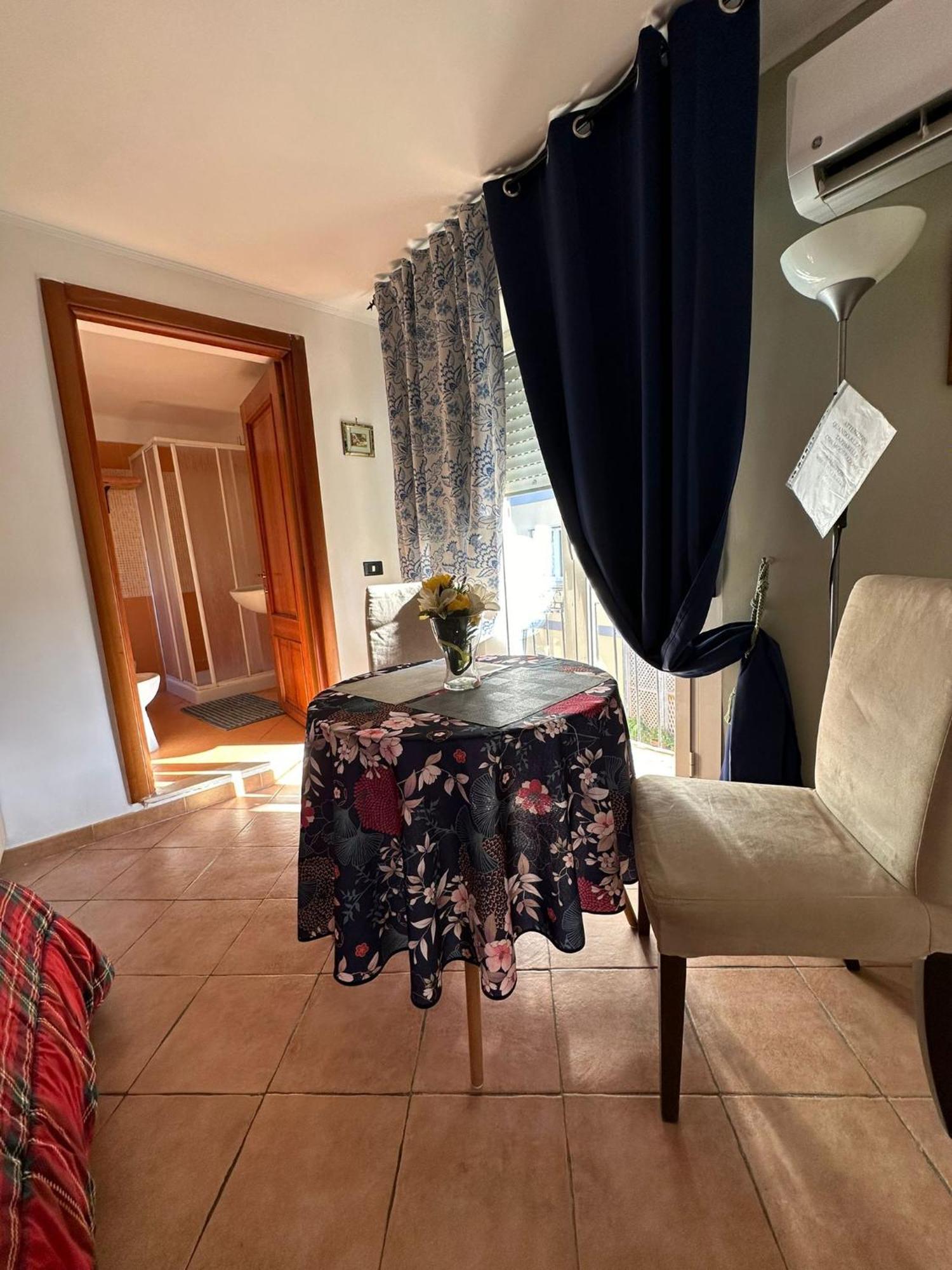 Maison Romantique Napoli Bagian luar foto